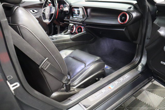 Used 2018 Chevrolet Camaro SS RWD image 55