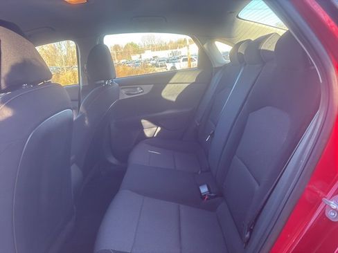 Used 2023 Kia Forte LXS w/ LXS Technology Package image 16