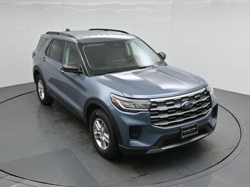 New 2026 Ford Explorer Active AWD/4WD image 39