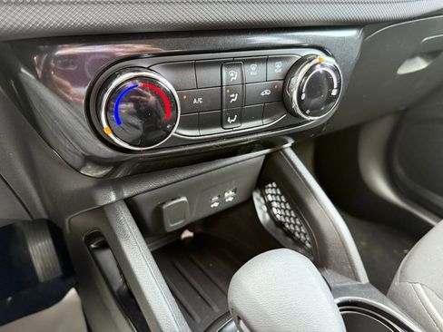 Used 2024 Chevrolet TrailBlazer LT w/ Driver Confidence Package image 49