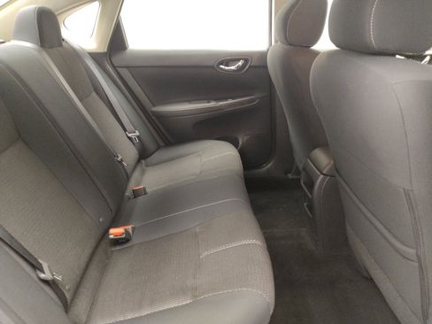 Used 2017 Nissan Sentra S FWD image 19