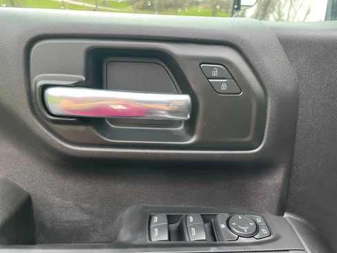 Certified 2024 Chevrolet Silverado 1500 Custom Trail Boss w/ LPO, Dark Essentials Package image 32