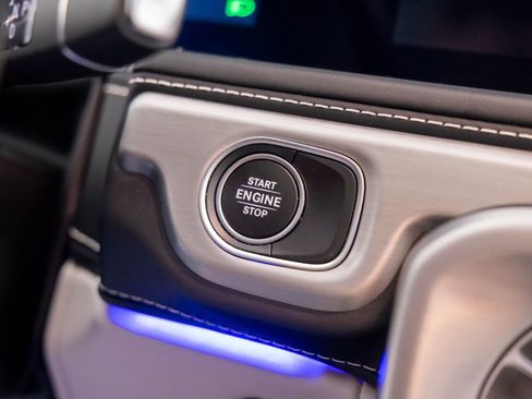 Used 2023 Mercedes-Benz G 550 image 24