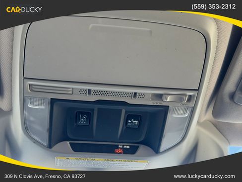 Used 2021 Subaru Forester AWD/4WD image 17