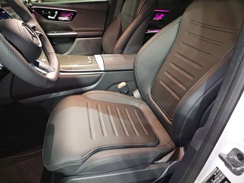 Used 2026 Mercedes-Benz GLC 350e 4MATIC image 15