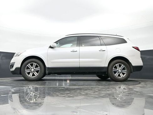 Used 2017 Chevrolet Traverse LT FWD image 20
