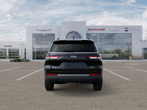 New 2025 Jeep Grand Cherokee L Laredo image 7