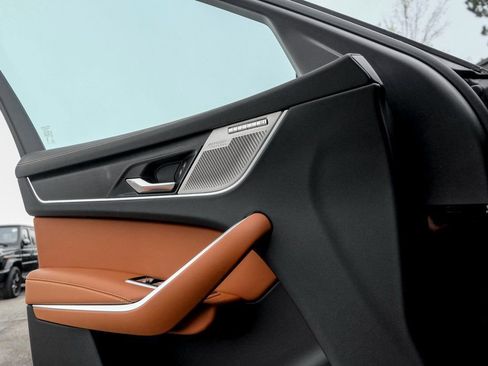 New 2026 Jaguar F-PACE R-Dynamic S image 11