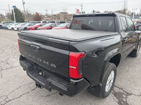 New 2025 Toyota Tacoma SR5 image 18