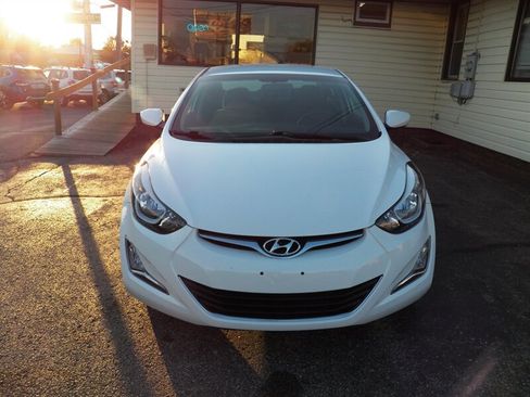 Used 2014 Hyundai Elantra SE w/ Option Group 02 image 6