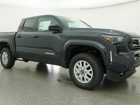 New 2026 Toyota Tacoma SR5 AWD/4WD image 29