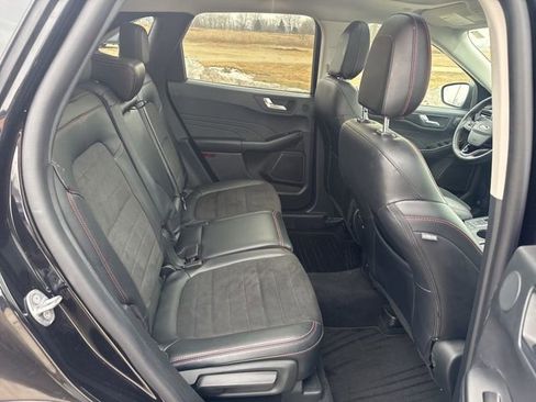 Used 2022 Ford Escape SEL w/ SEL Stealth AWD Package image 15