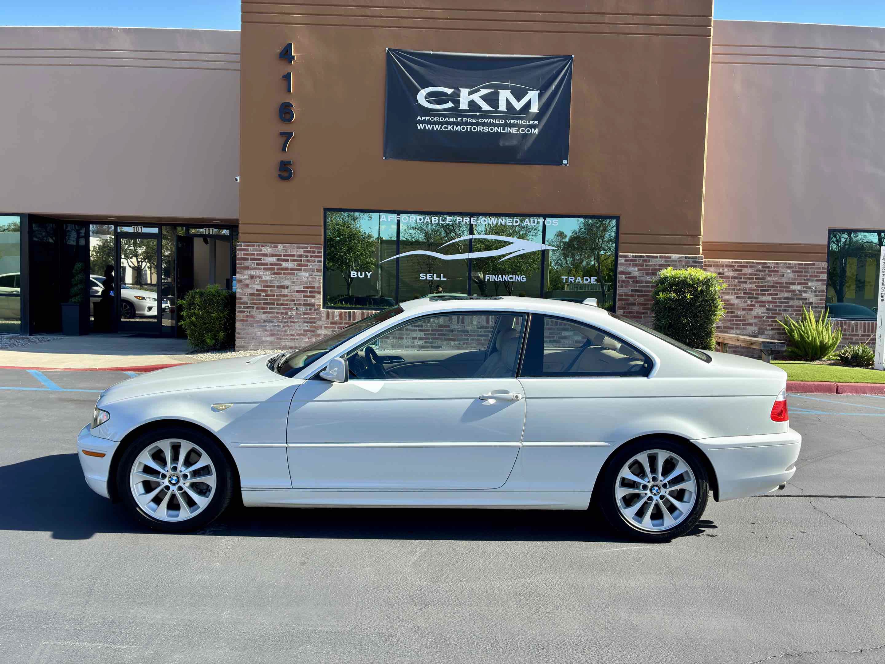 Used 2006 BMW 330Ci Coupe RWD image 3