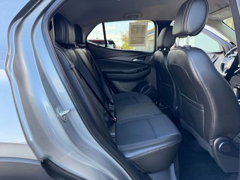 Used 2025 Buick Encore GX Preferred image 27