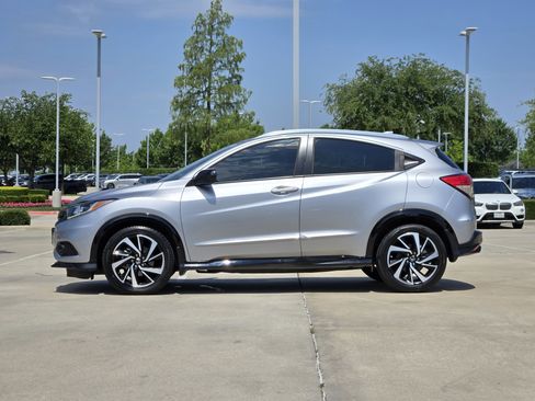 Used 2019 Honda HR-V Sport image 2