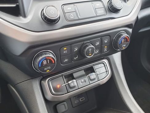 Certified 2021 GMC Acadia AT4 w/ Trailering Package AWD/4WD image 37