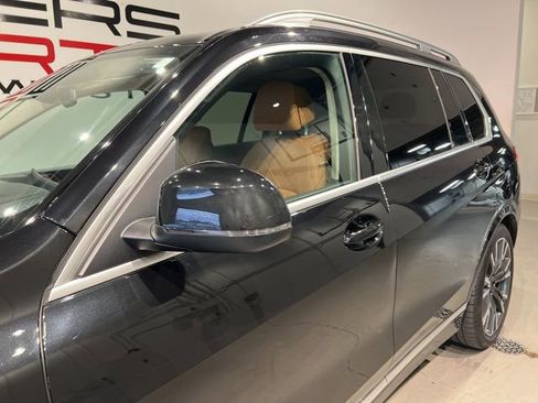 Used 2023 BMW X7 xDrive40i AWD/4WD image 11