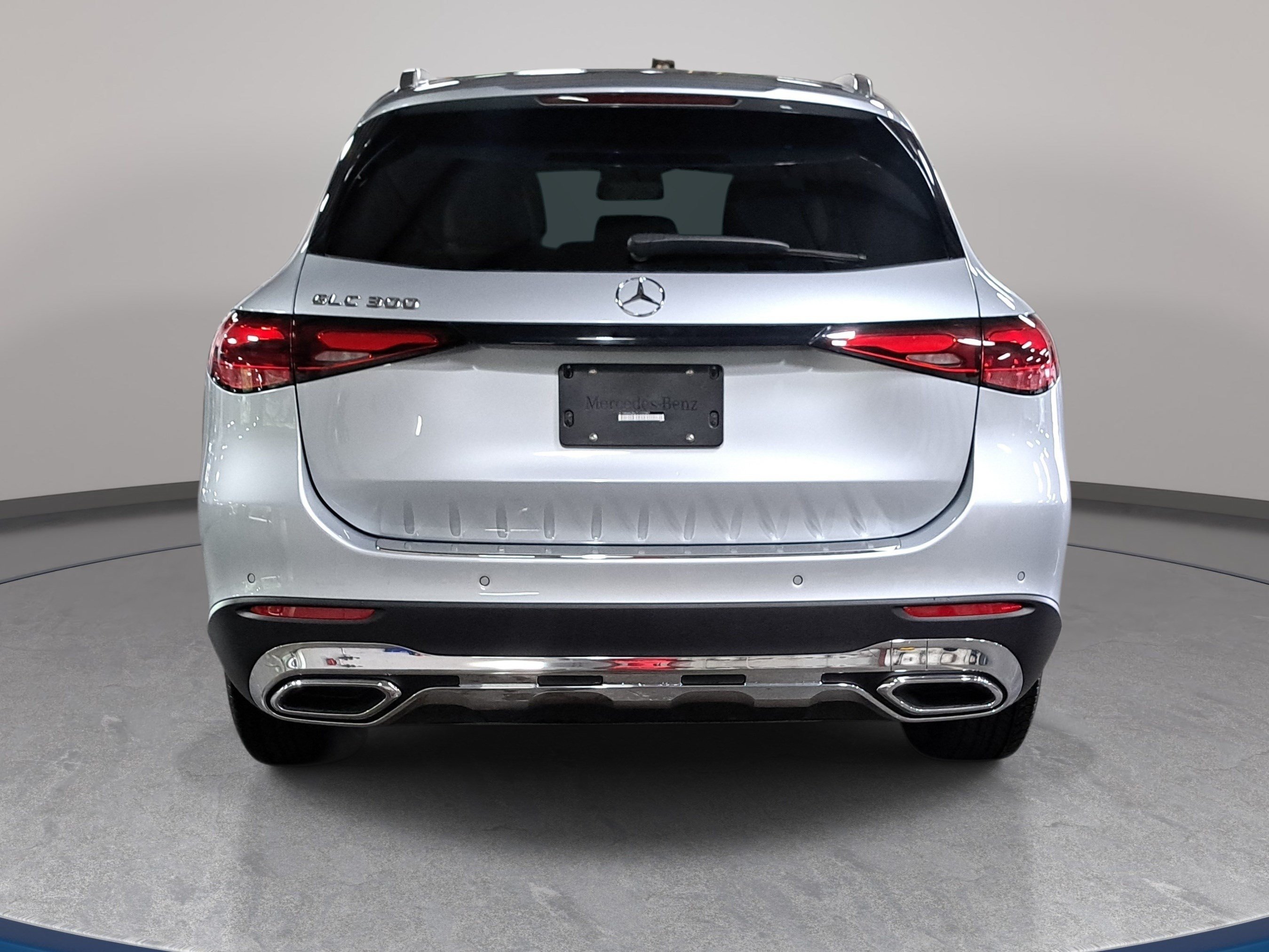 Used 2026 Mercedes-Benz GLC 300 image 7