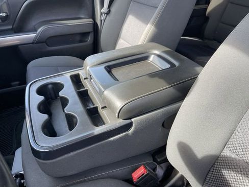 Used 2016 Chevrolet Silverado 2500 LT w/ LT Convenience Package image 20