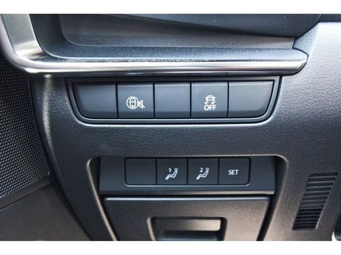 Certified 2025 MAZDA MAZDA3 Carbon AWD/4WD image 20