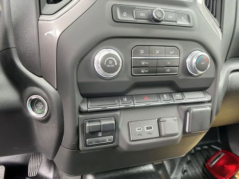 New 2024 GMC Sierra 3500 Pro w/ Convenience Package image 24