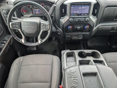 Used 2020 Chevrolet Silverado 1500 RST AWD/4WD image 8