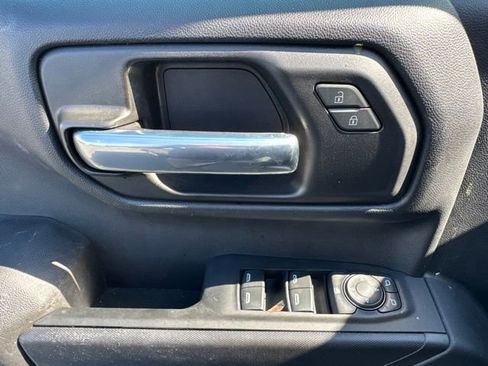 Used 2023 Chevrolet Silverado 1500 Custom AWD/4WD image 24