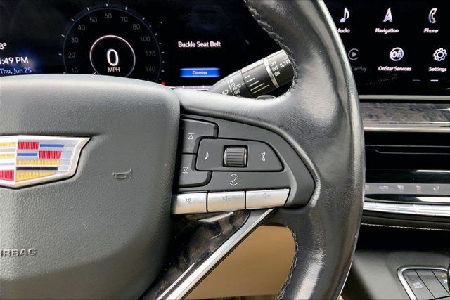 Used 2021 Cadillac Escalade Premium Luxury AWD/4WD image 19