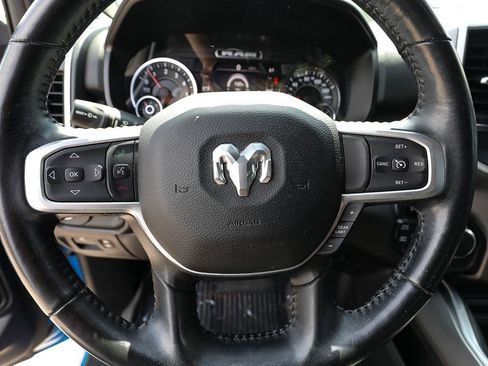 Used 2022 RAM 1500 Big Horn AWD/4WD image 16