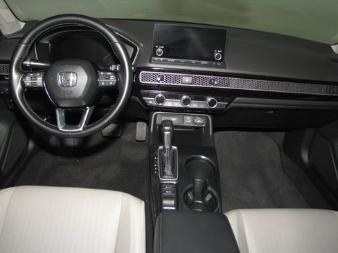 Certified 2022 Honda Civic EX-L image 15