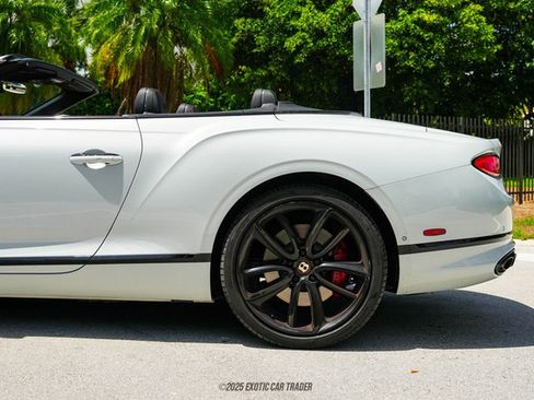 Used 2020 Bentley Continental GT V8 First Edition image 5