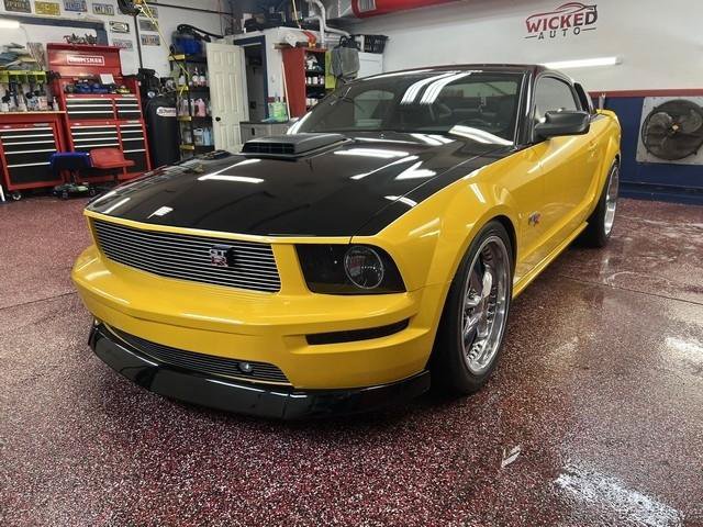 Used 2008 Ford Mustang GT Premium RWD image 1