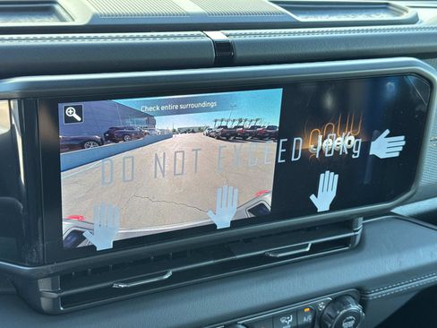 New 2026 Jeep Gladiator Mojave image 18