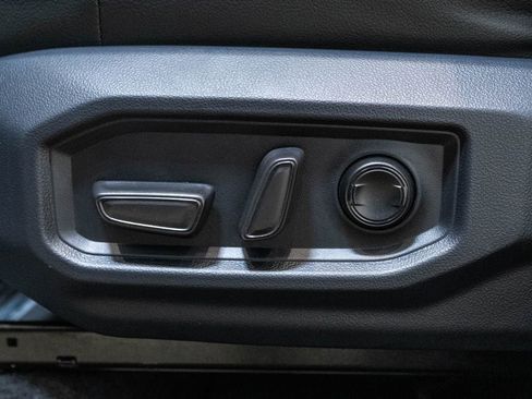 Used 2023 Toyota Tundra Limited w/ Power Package image 22