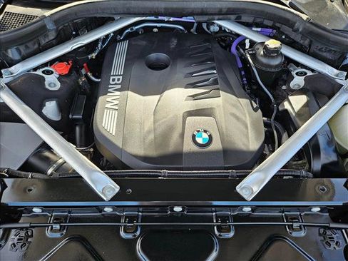 Used 2023 BMW X7 xDrive40i w/ Premium Package image 22