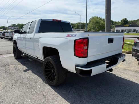 Used 2018 Chevrolet Silverado 1500 LT w/ All Star Edition AWD/4WD image 4