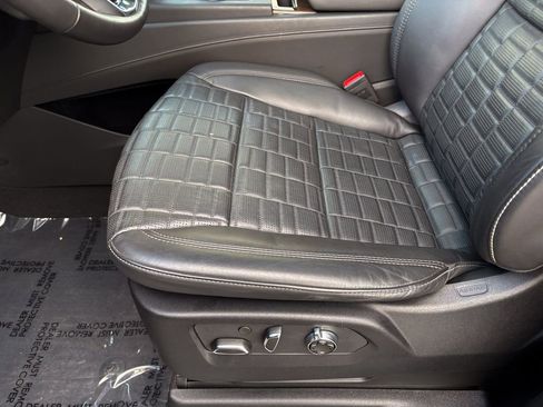 Used 2023 Cadillac Escalade Sport Platinum w/ LPO, ONYX Package image 22