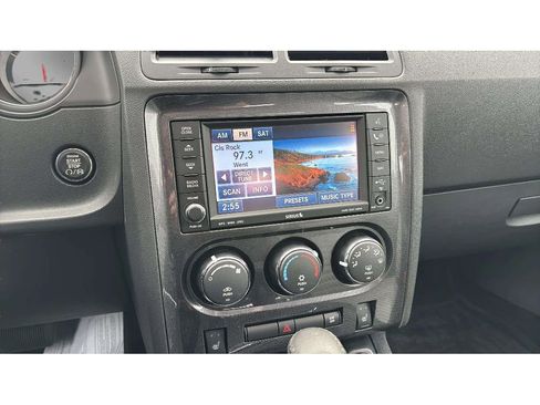 Used 2009 Dodge Challenger R/T image 17