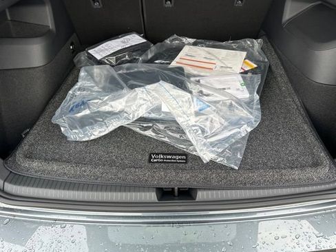 New 2026 Volkswagen Tiguan S AWD/4WD image 17