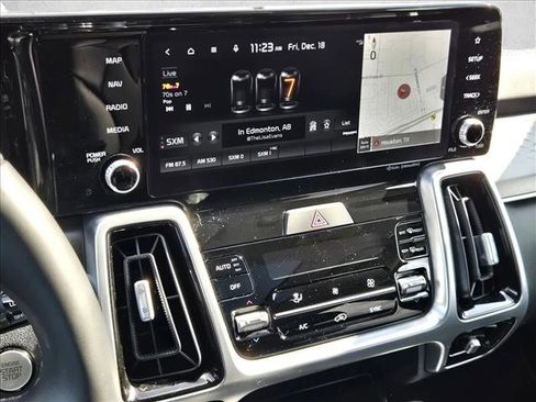 Used 2022 Kia Sorento SX image 14