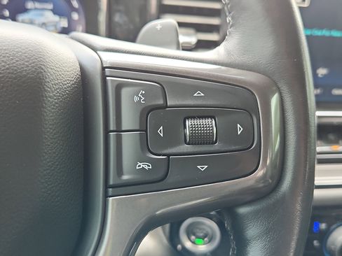 Used 2022 Chevrolet Silverado 1500 ZR2 w/ Technology Package AWD/4WD image 19