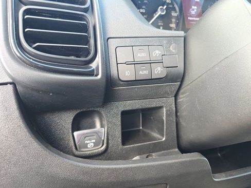 Used 2025 RAM ProMaster 1500 w/ Safety Group image 17