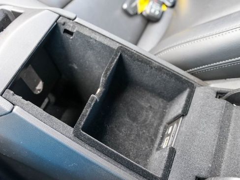 Used 2023 Cadillac XT6 Premium Luxury w/ Technology Package image 24