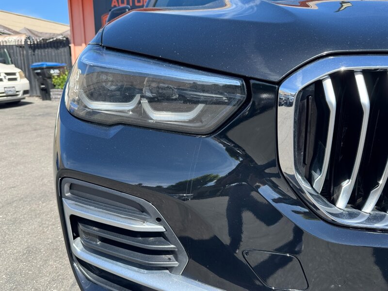 Used 2023 BMW X5 xDrive45e AWD/4WD image 3
