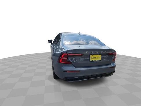 Used 2024 Volvo S60 B5 Plus image 7