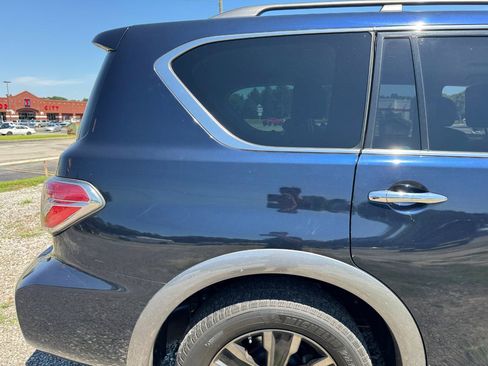 Used 2018 Nissan Armada Platinum w/ Captain Seat Package RWD image 9