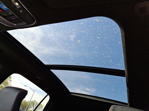 Certified 2024 Jeep Wagoneer Launch Edition image 14