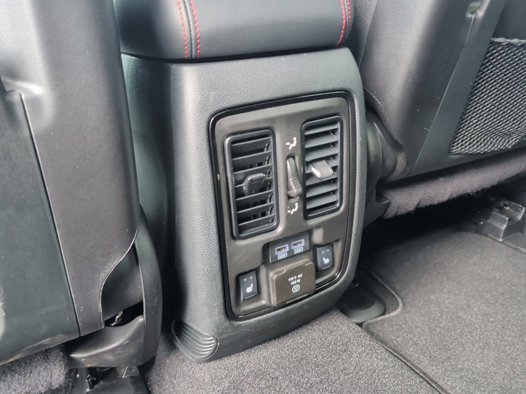 Used 2024 Dodge Durango GT AWD/4WD image 38