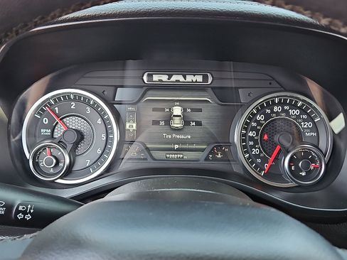 Used 2025 RAM 1500 Laramie image 20