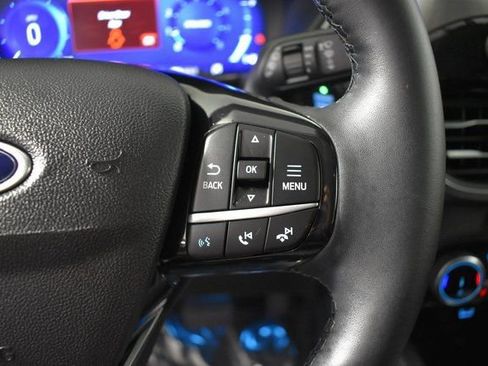 Used 2022 Ford Escape Titanium w/ Class II Trailer Tow Package image 17